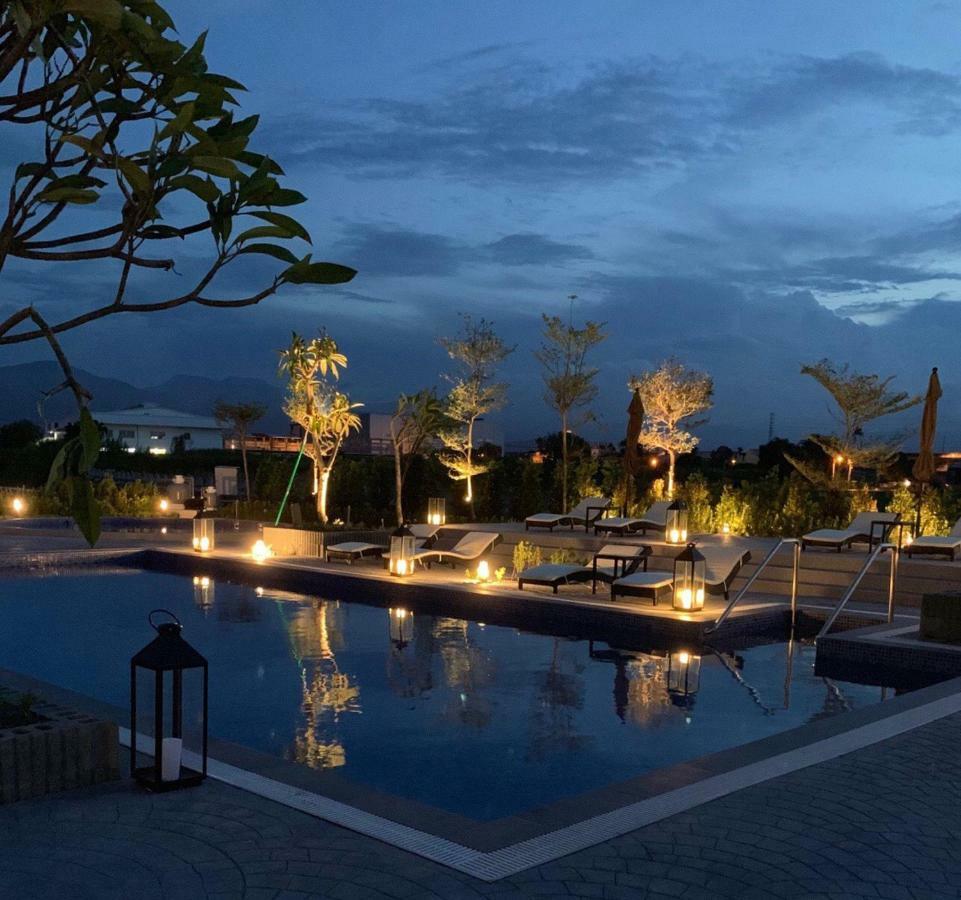 Tsang Kuo Resort Уцзє Екстер'єр фото